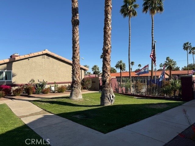 Building Photo - 79700 Ave 42