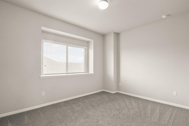 Building Photo - 440 Canadian Springs Dr