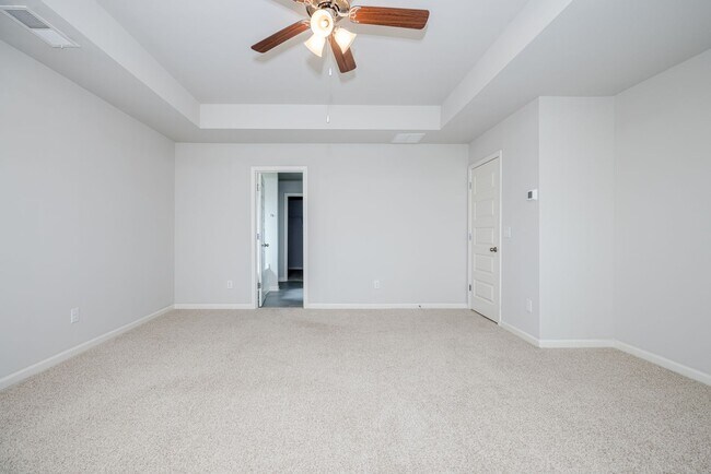 Building Photo - 1016 Sherwood Ln
