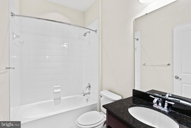 Building Photo - 11675 Emerald Green Dr