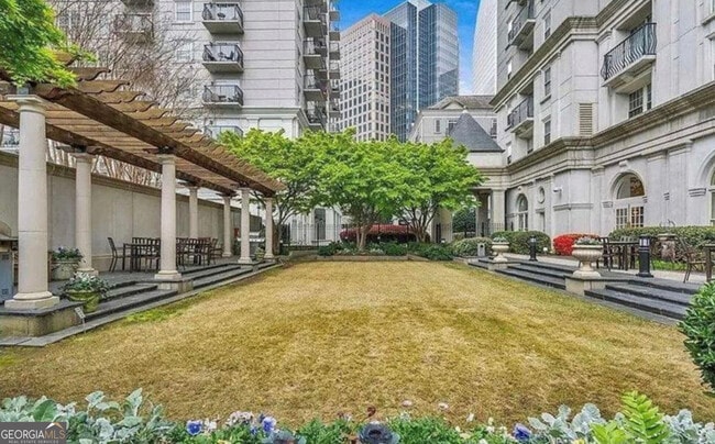 Building Photo - 199 14th St NE