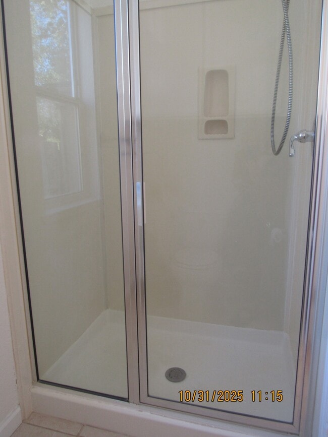 Building Photo - 15308 Medella Cir