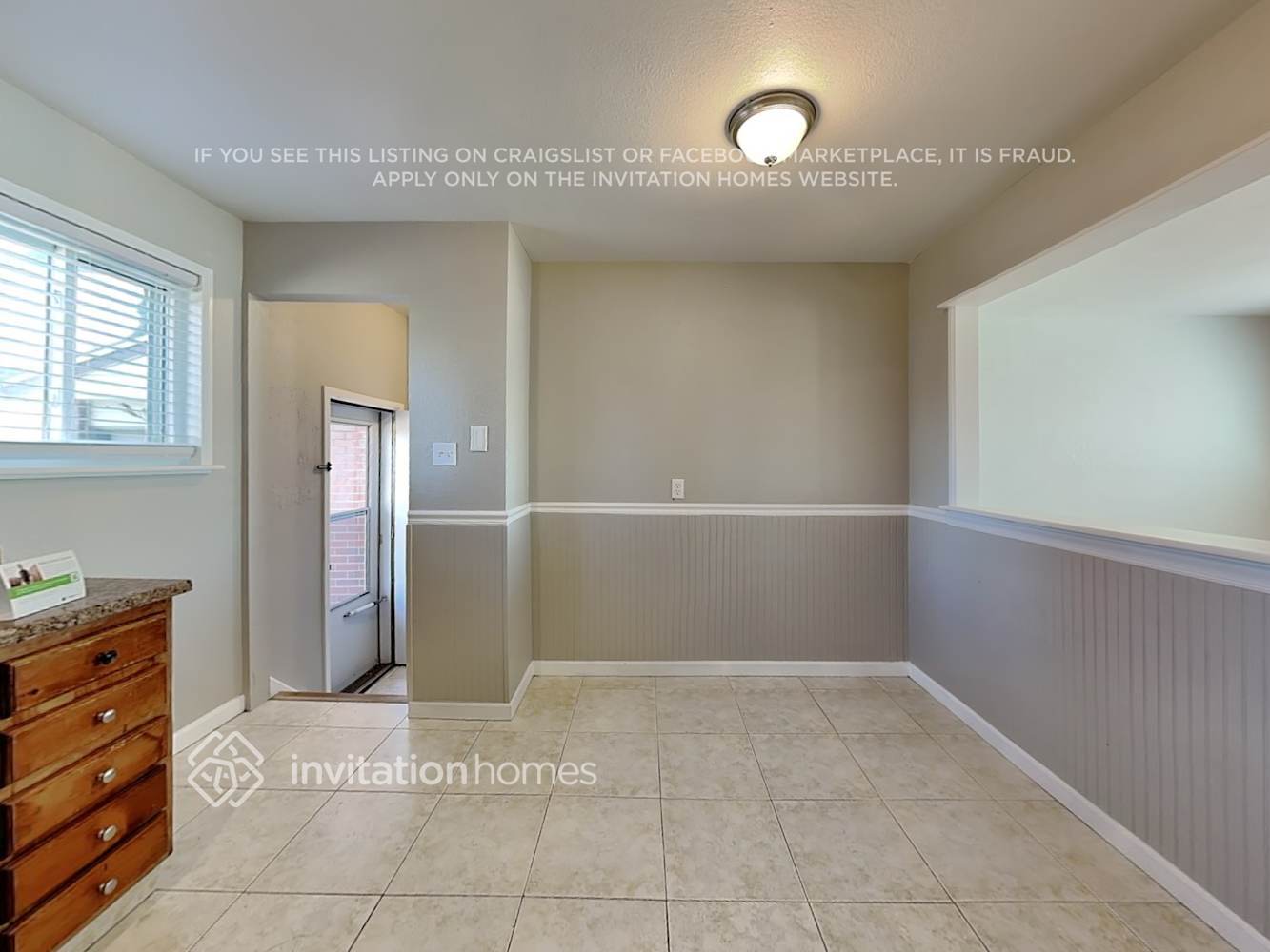 Building Photo - 11528 Larson Ln