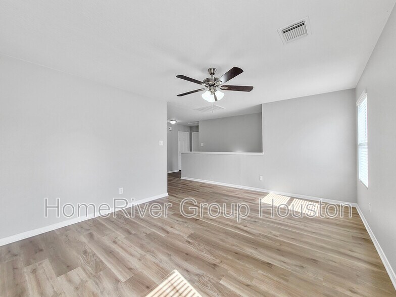 Building Photo - 20843 Fox Cliff Ln