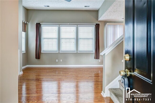 Building Photo - 709 Bedford Ct