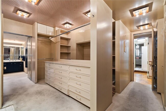 Building Photo - 11111 Biscayne Blvd