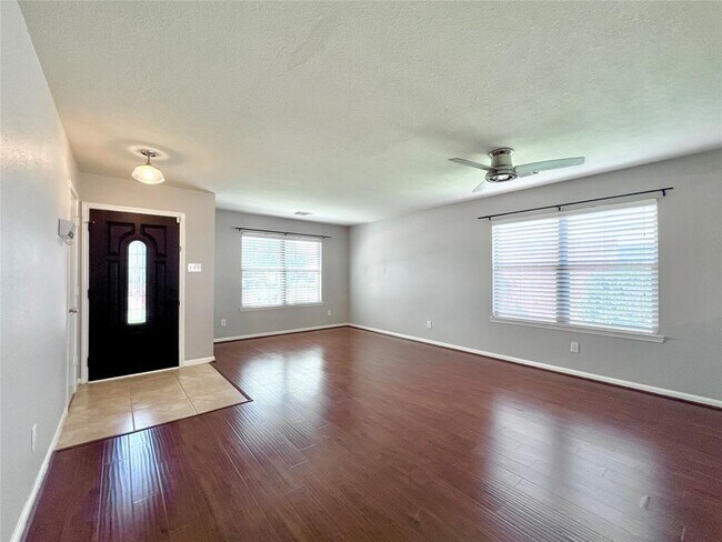 Building Photo - 21235 Bending Green Way