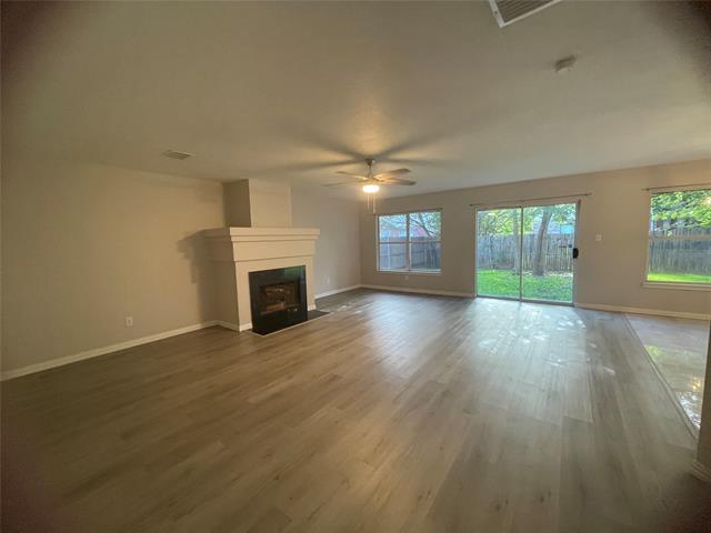 Building Photo - 3152 Pine Valley Dr