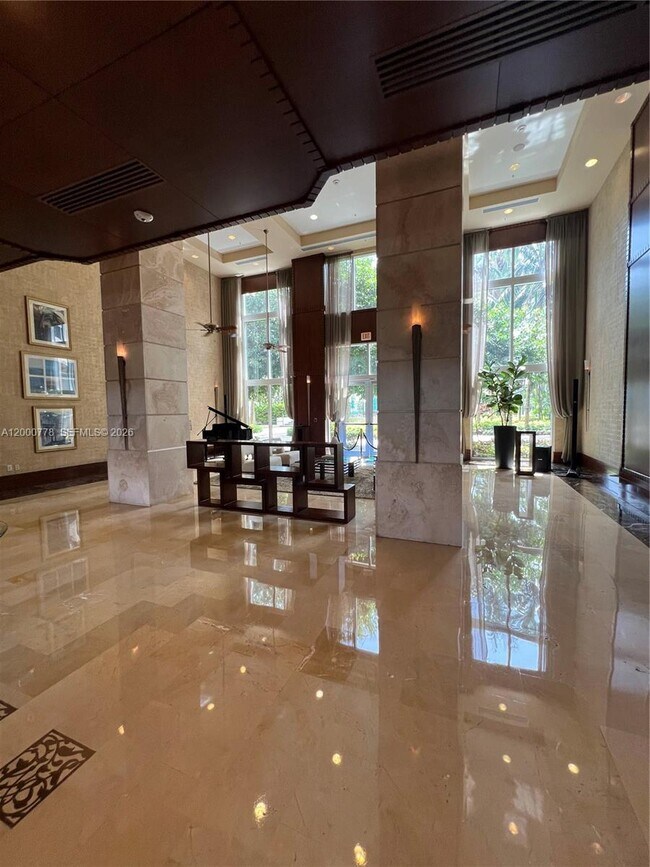 Building Photo - 19501 W Country Club Dr