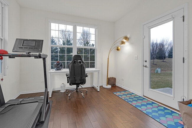 Building Photo - 61 Pacific Ave