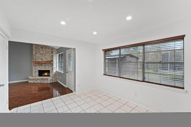 Building Photo - 21518 Greenham Dr