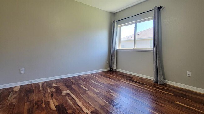 Building Photo - 149 Red Sun Dr