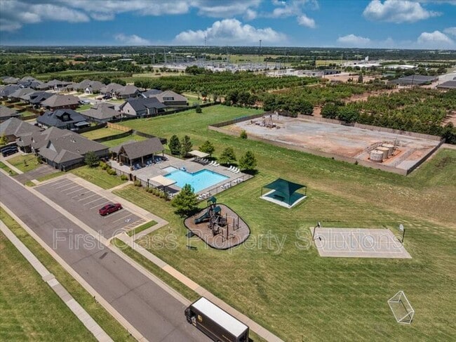 Building Photo - 7317 NW 159th Terrace