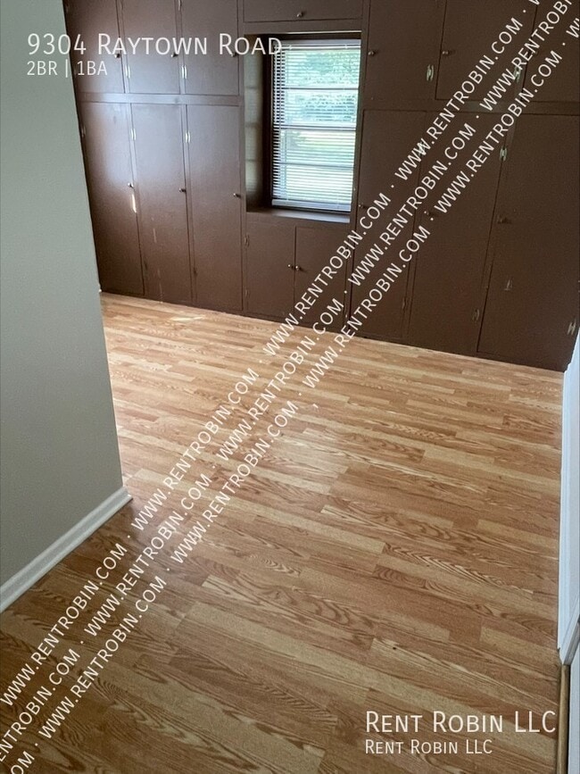 Building Photo - 9304 Raytown Rd