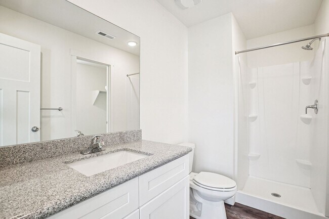 Building Photo - Villas at the Pointe in Ogden