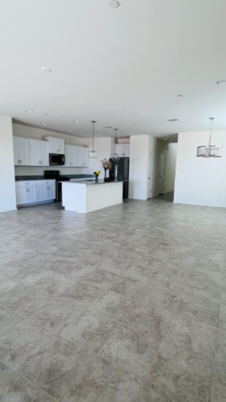 Building Photo - 11010 S Silver Fern Dr