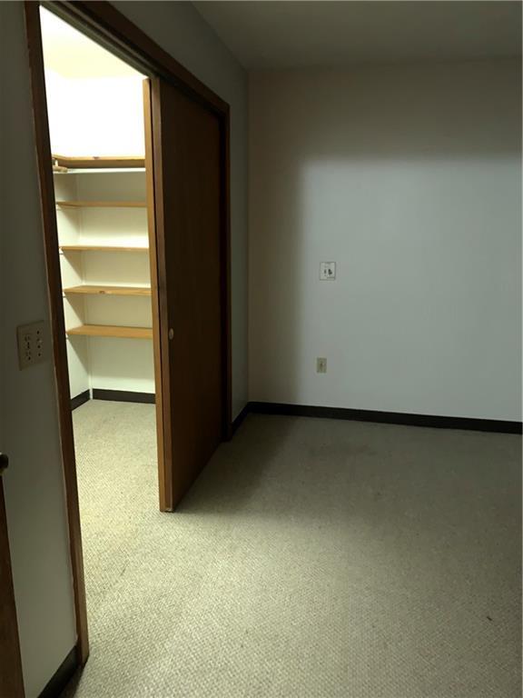 Building Photo - 4 B Peeptoad Rd