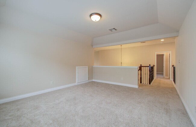 Building Photo - 1202 Watercrest Park Ln