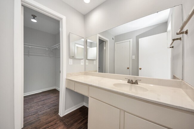 Building Photo - 2333 Bering Dr