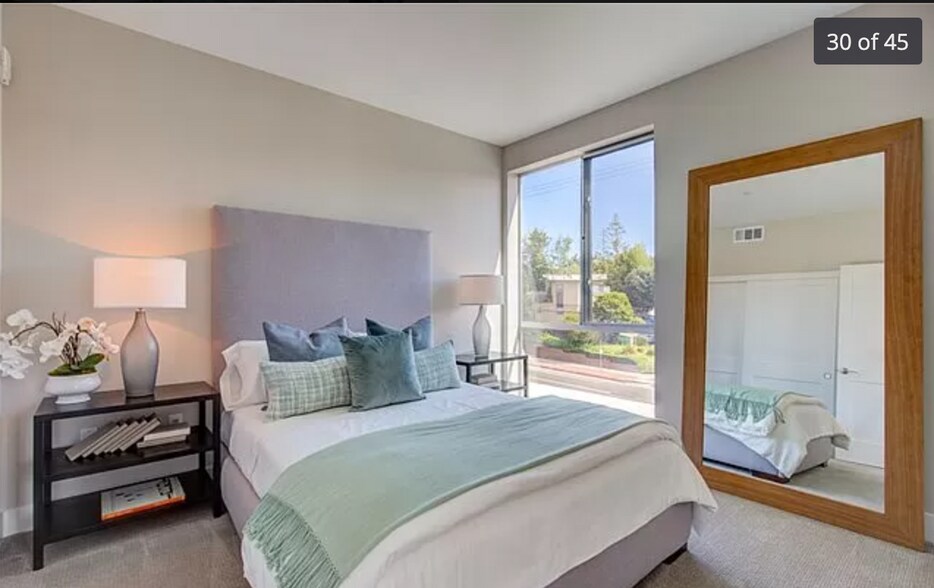 bedroom - 1920 S Pacific Coast Hwy