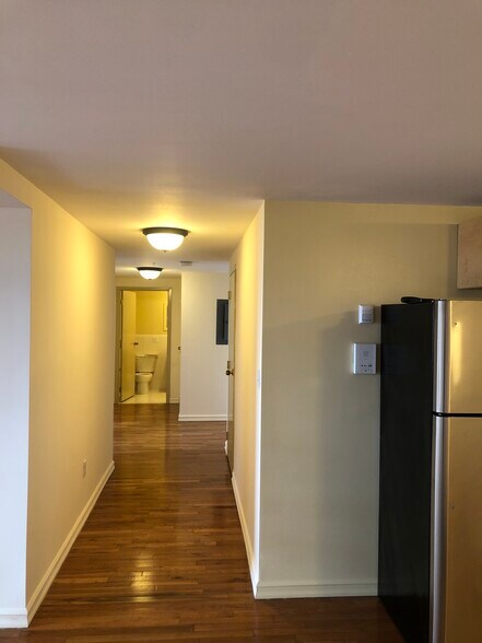 Building Photo - 14 Brooklyn Ave