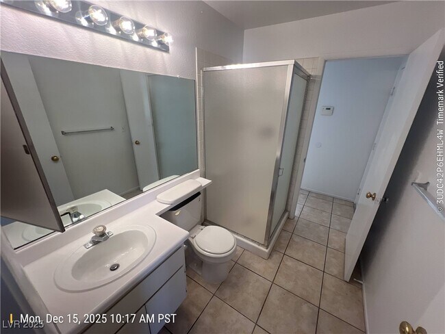 Building Photo - 6994 Cypress Gardens Ln