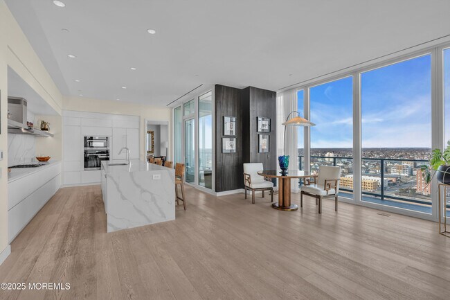 Building Photo - 1101 Ocean Ave N