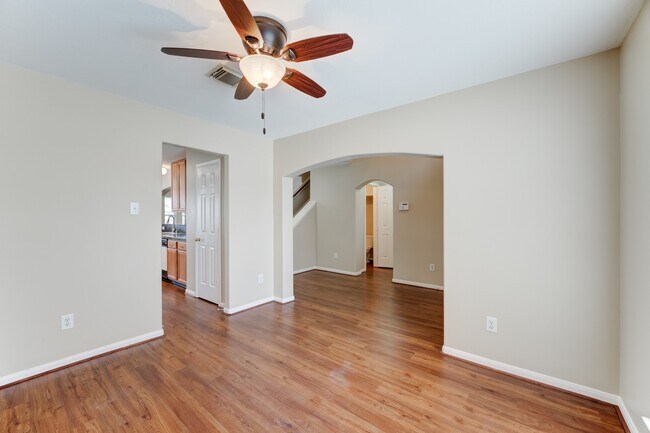 Building Photo - 21510 Juniper Meadows Dr