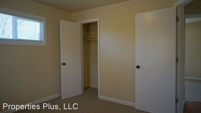 Building Photo - 2 br, 1 bath House - 572 S Stuart St