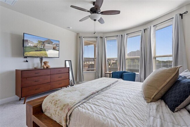 Building Photo - 156 Janelle Ln