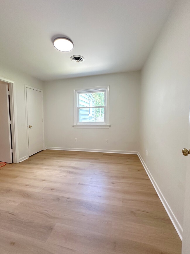 Building Photo - 4628 Patterson Ave