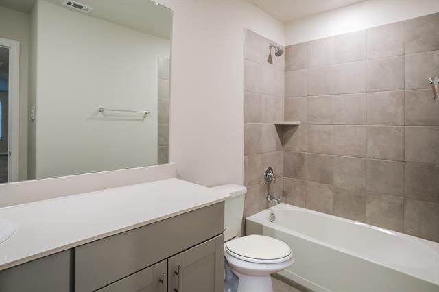 Building Photo - 2116 Bellatrix Dr