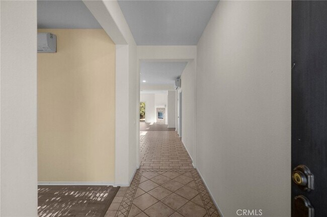 Building Photo - 19914 Via Joyce Dr