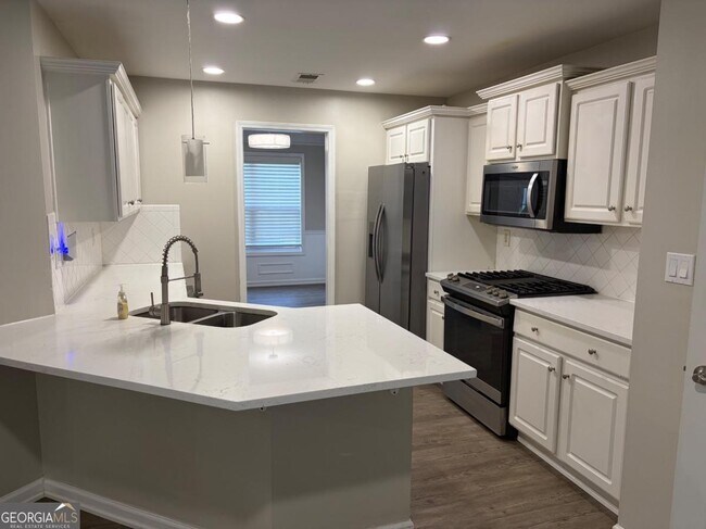 Building Photo - 1105 Trumpet Vine Ct SE