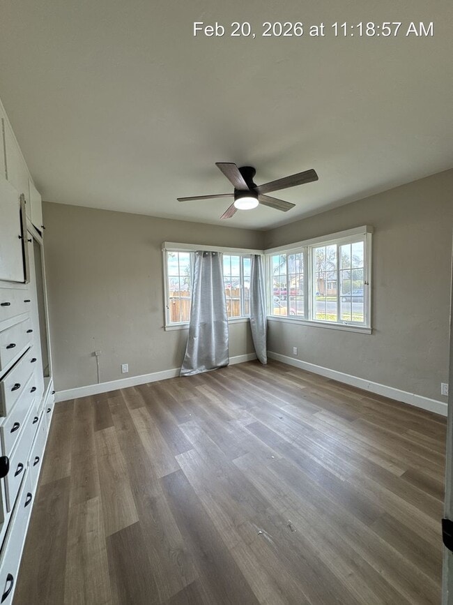 Building Photo - Dinuba Home Coming Soon!