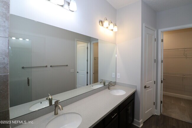 Building Photo - 11480 Gully Ct