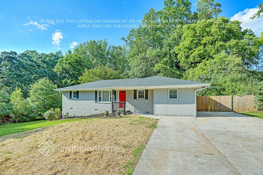 Building Photo - 6030 Brookdale Ln SW