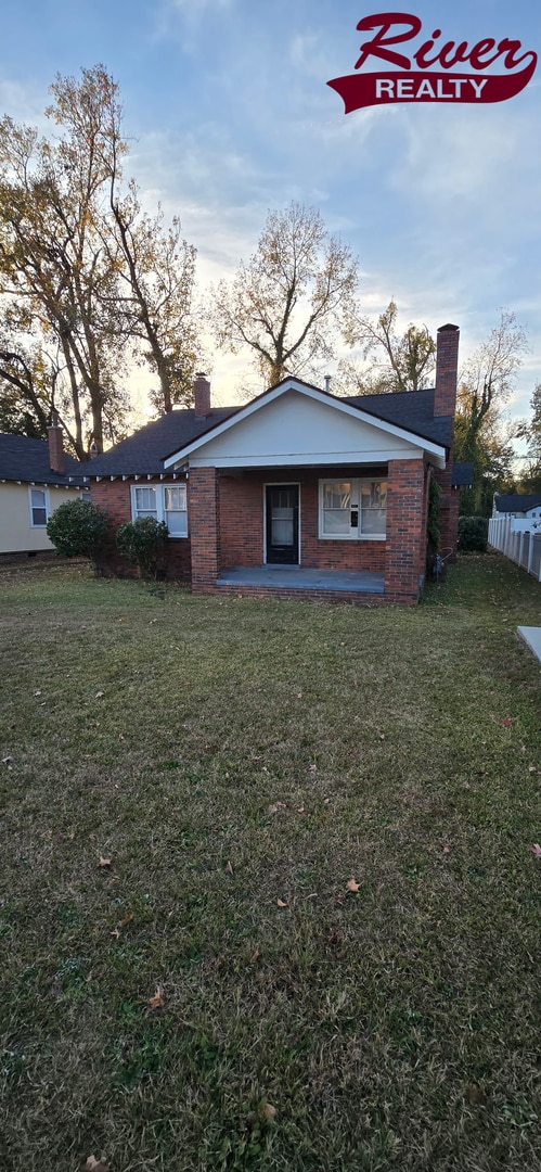 Primary Photo - Charming 2-Bedroom Brick Home off Wrightsboro Rd!