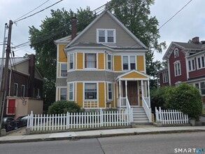 Building Photo - 16 Tilley St
