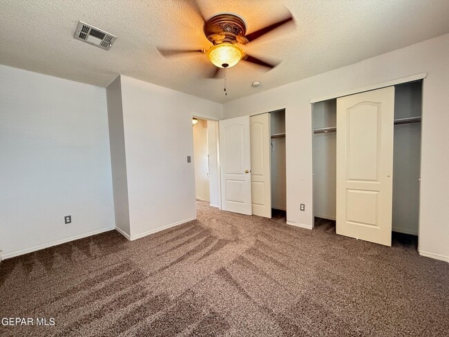 Building Photo - 14057 Tierra Delfin Dr