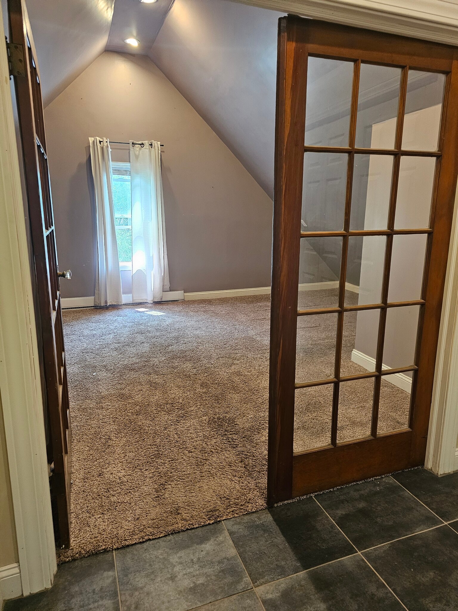 Bedroom - 105 Laverack Ave