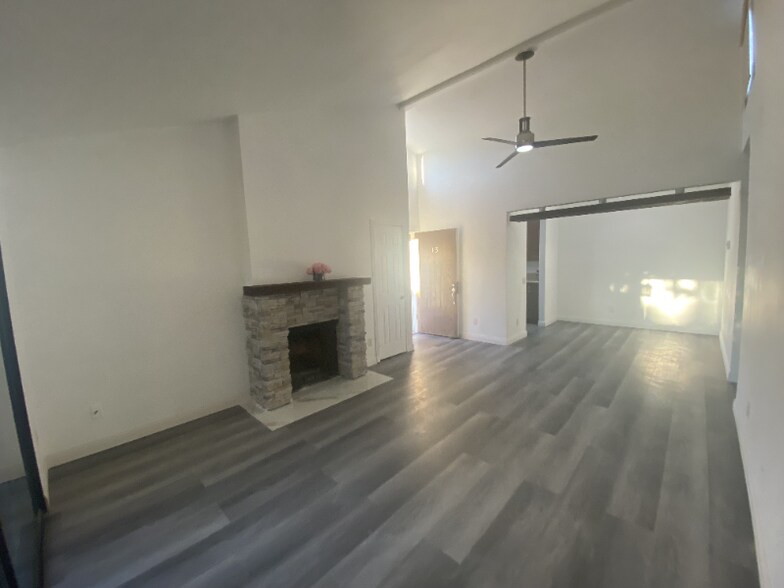 Primary Photo - 2920 Briarwood Rd