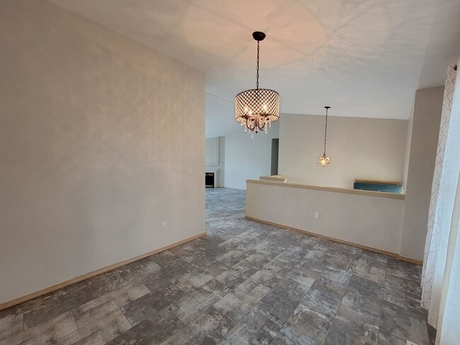 Building Photo - Horn Rapids Home with Bonus Room, Deck, an...