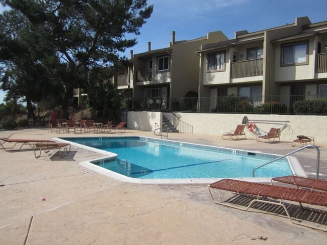 Building Photo - La Mesa "Near SDSU" Spacious 2BR/2BA Condo...
