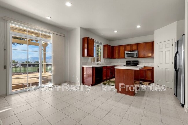 Building Photo - 2447 Anqua Dr