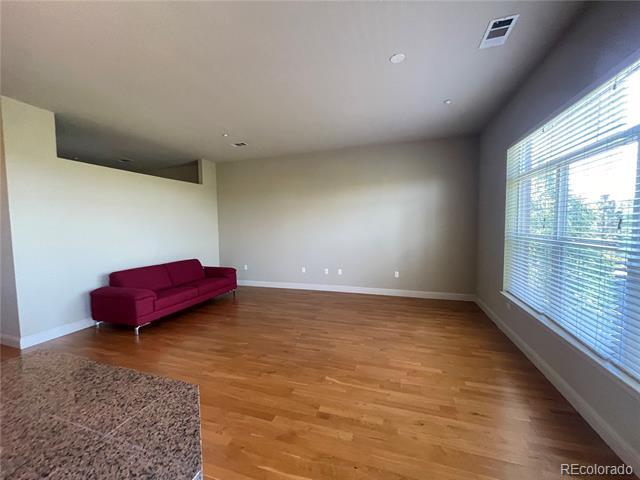 Building Photo - 5401 S Park Terrace Ave
