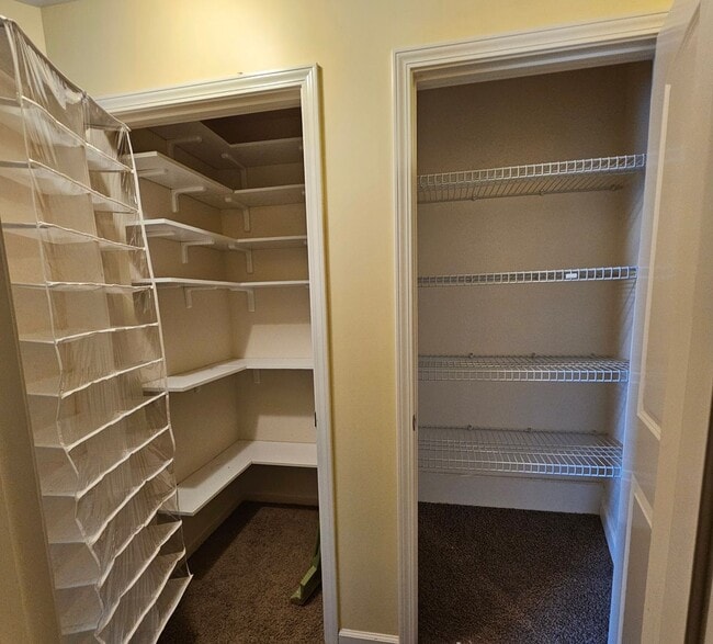 Building Photo - 3 Bed with finished basement