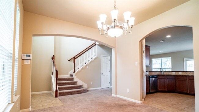 Building Photo - 2301 Giddens Dr