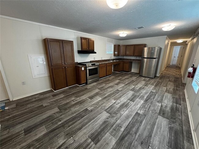 Building Photo - 9990 SE 166 St