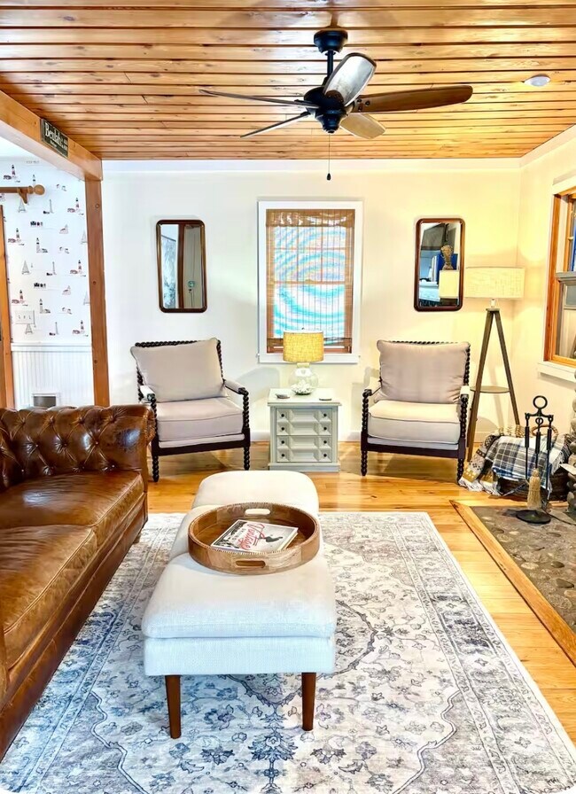 Building Photo - 239 Leonard Ct